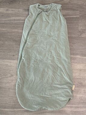 Wildbird Sleep Sack Wearable Blanket 1.0 TOG Sage Green Size Small (0-6M)